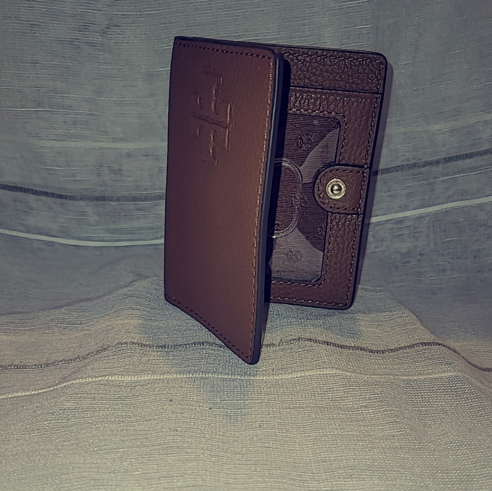 Tory Burch wallet